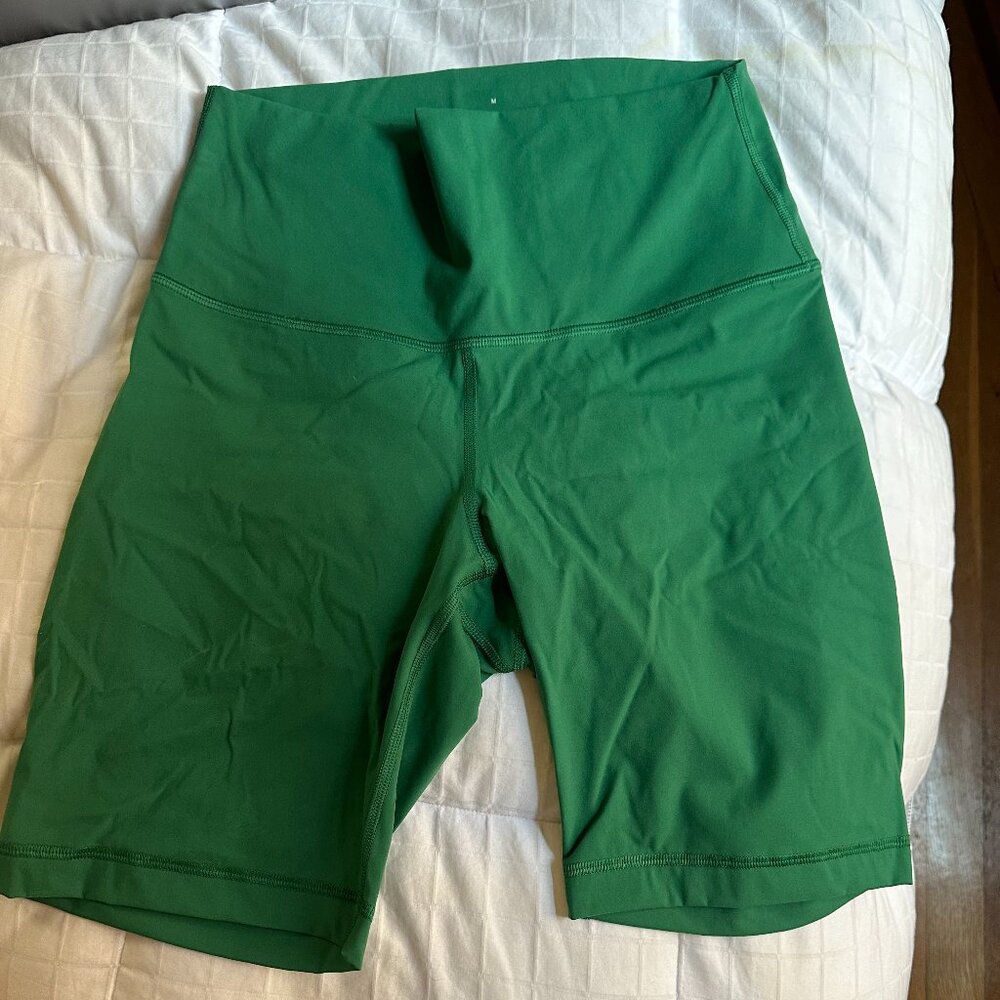 Everlane Perform Bike Short Kelly Green